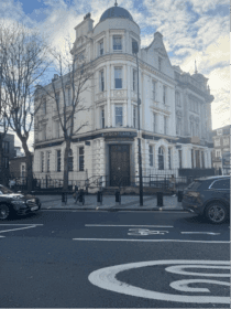 2 4 Elgin Avenue