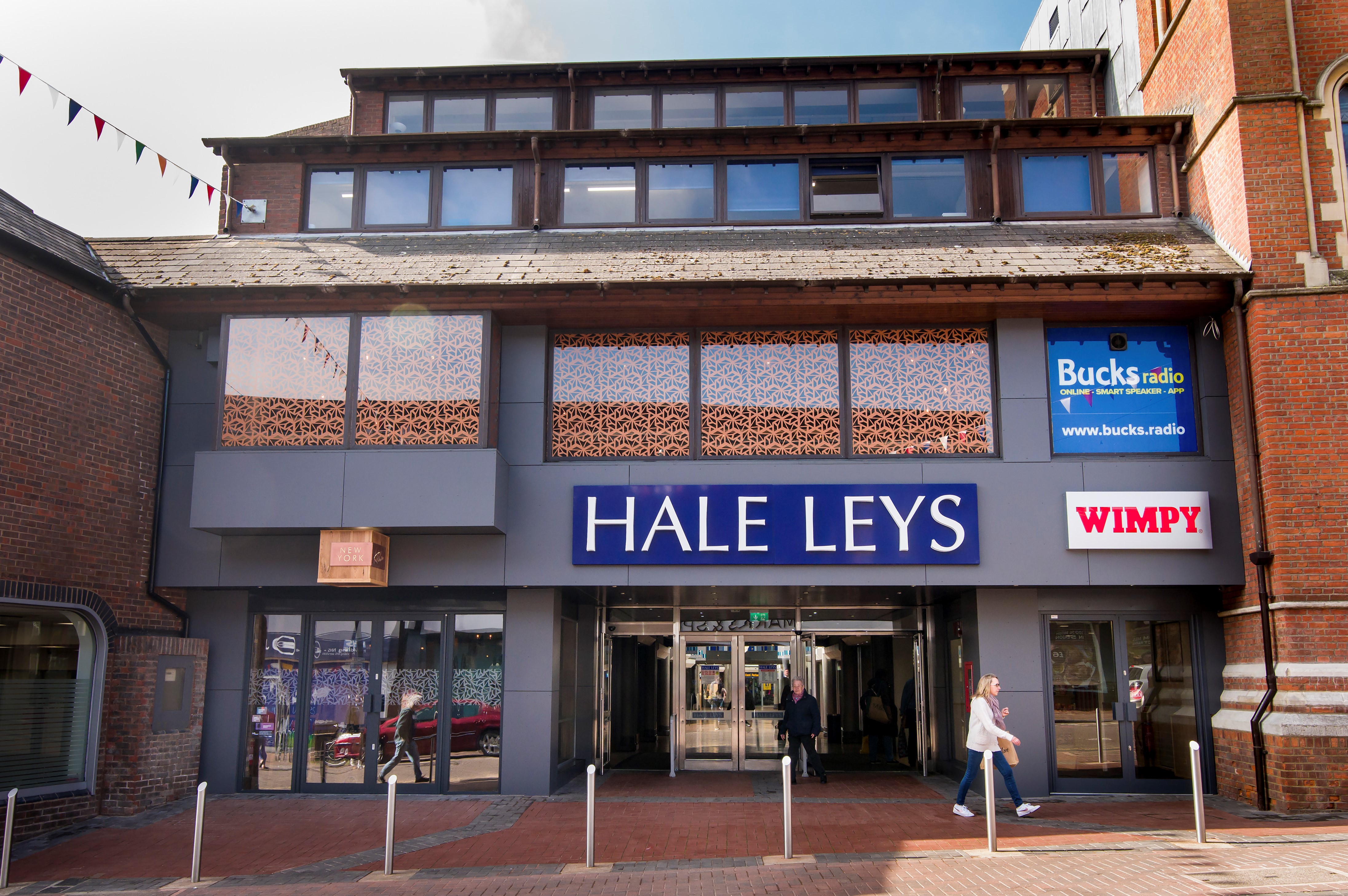 Hale Leys Shopping Centre - FMX - Urban property advisers