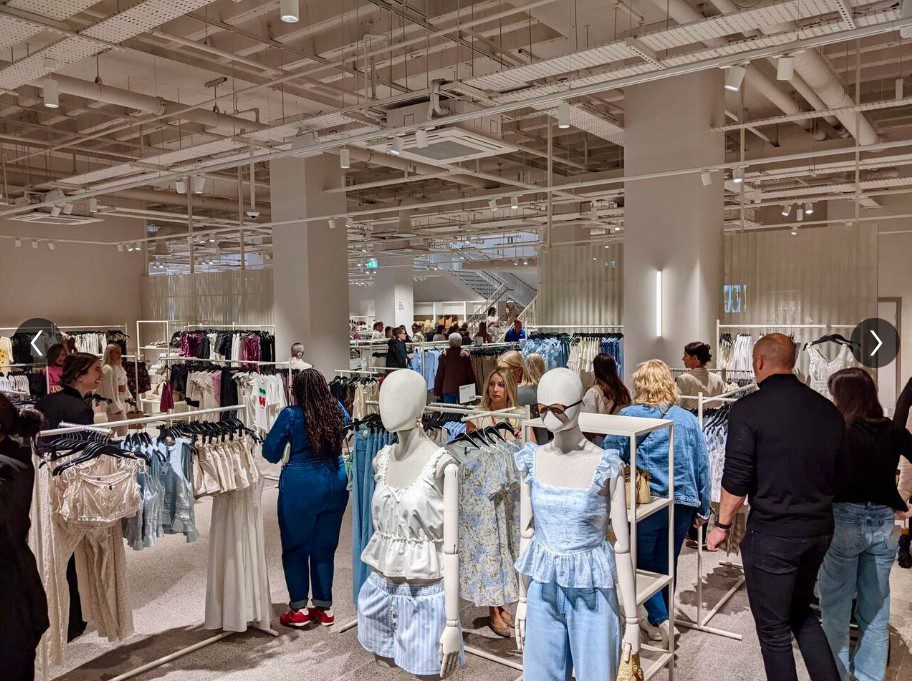 H&M Northampton Photo