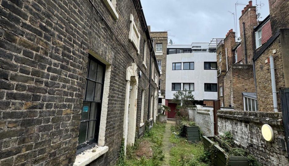 Lisson Cottages, Marylebone - FMX - Urban property advisers