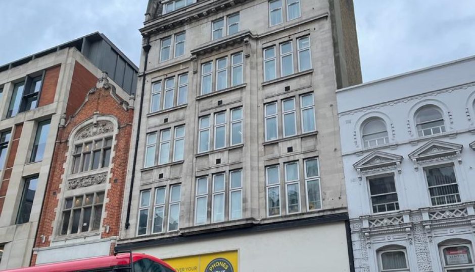 Office Space, 4th Floor, 155-157 Oxford Street - FMX - Urban property advisers