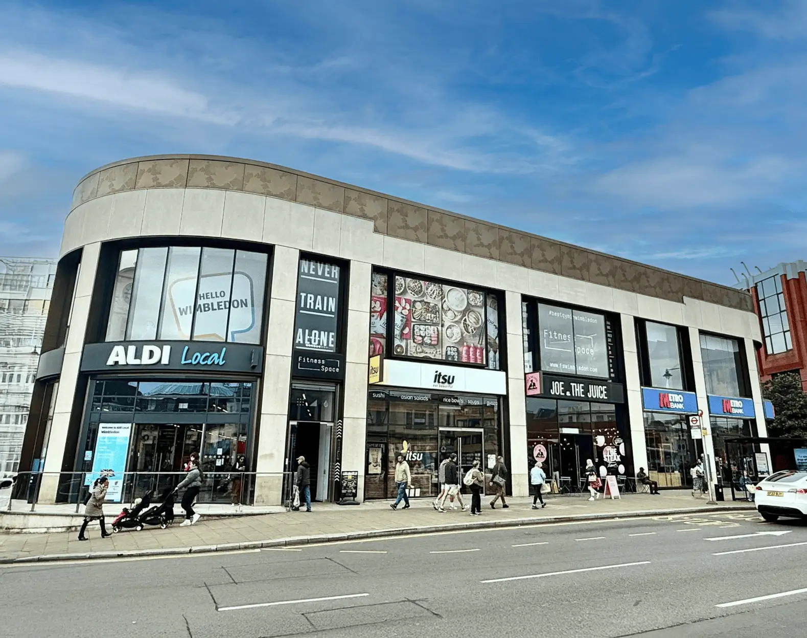 Wimbledon Bridge House